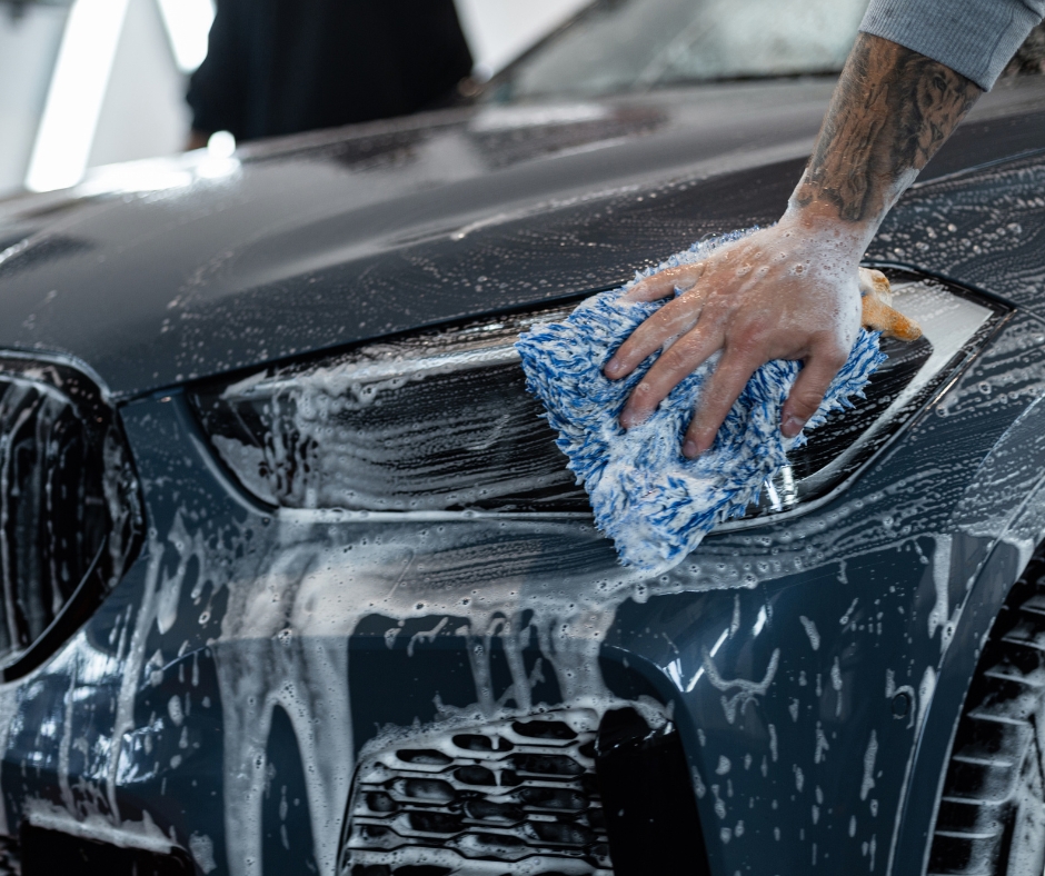 Gewrapte auto wassen